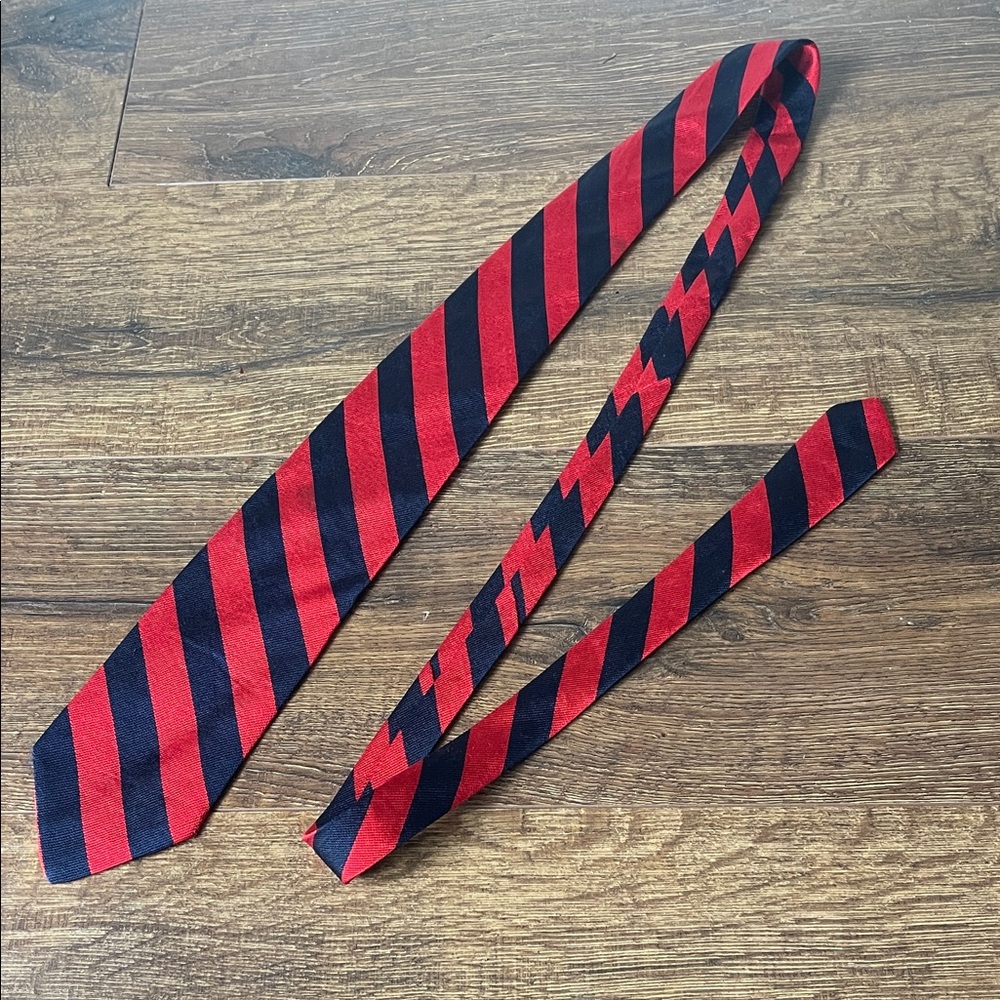 Bert Pulitzer Classic Red & Navy Striped Silk Tie